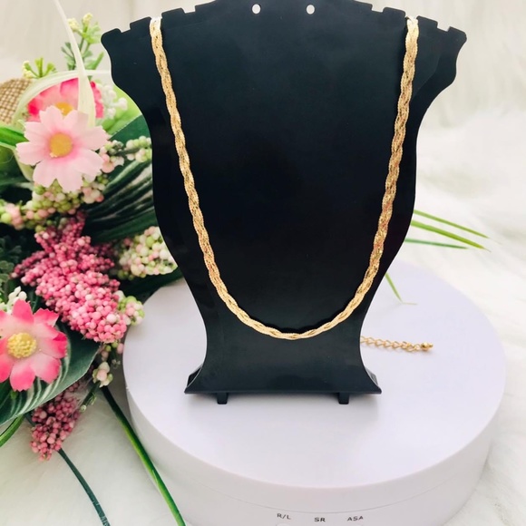 Necklace - Picture 2 of 2